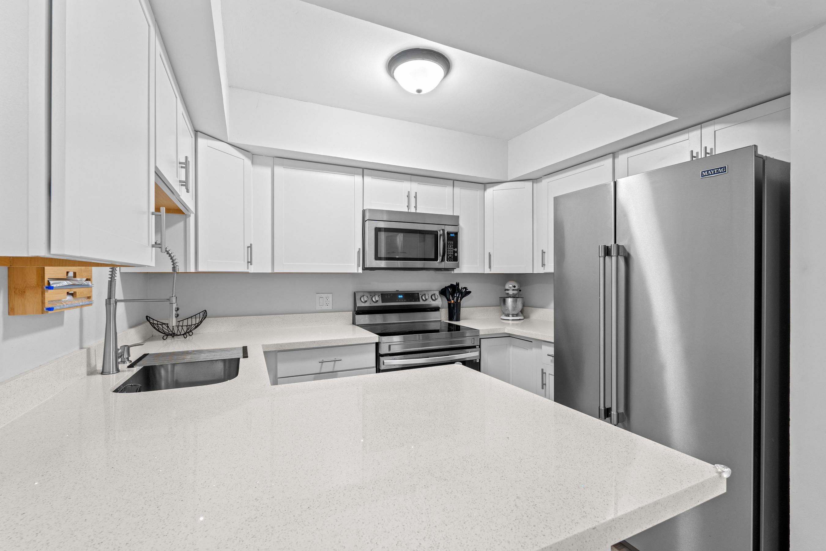 3715 Village Drive, Unit A Delray Beach, FL 33445 - Photo 2 of 36 A7401502