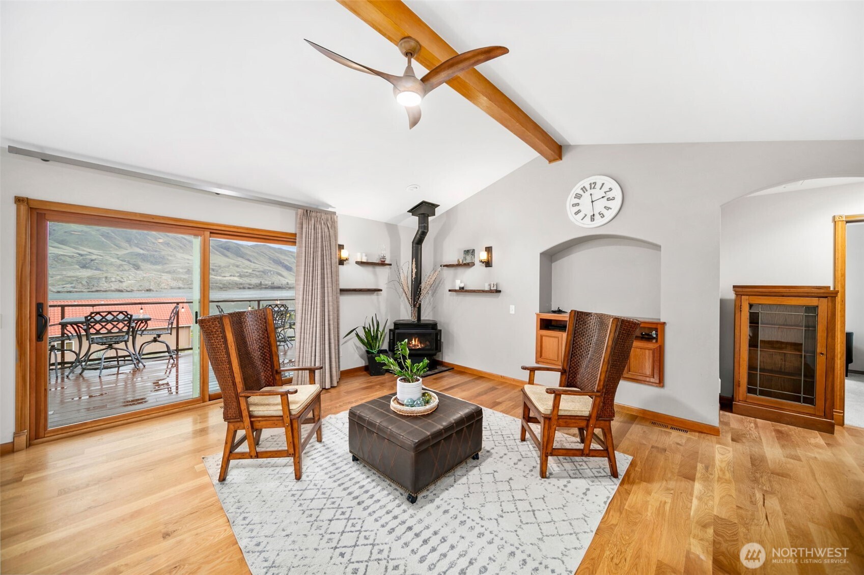 7491 Pot O Gold Lane Wenatchee, WA 98801 - Photo 8 of 38