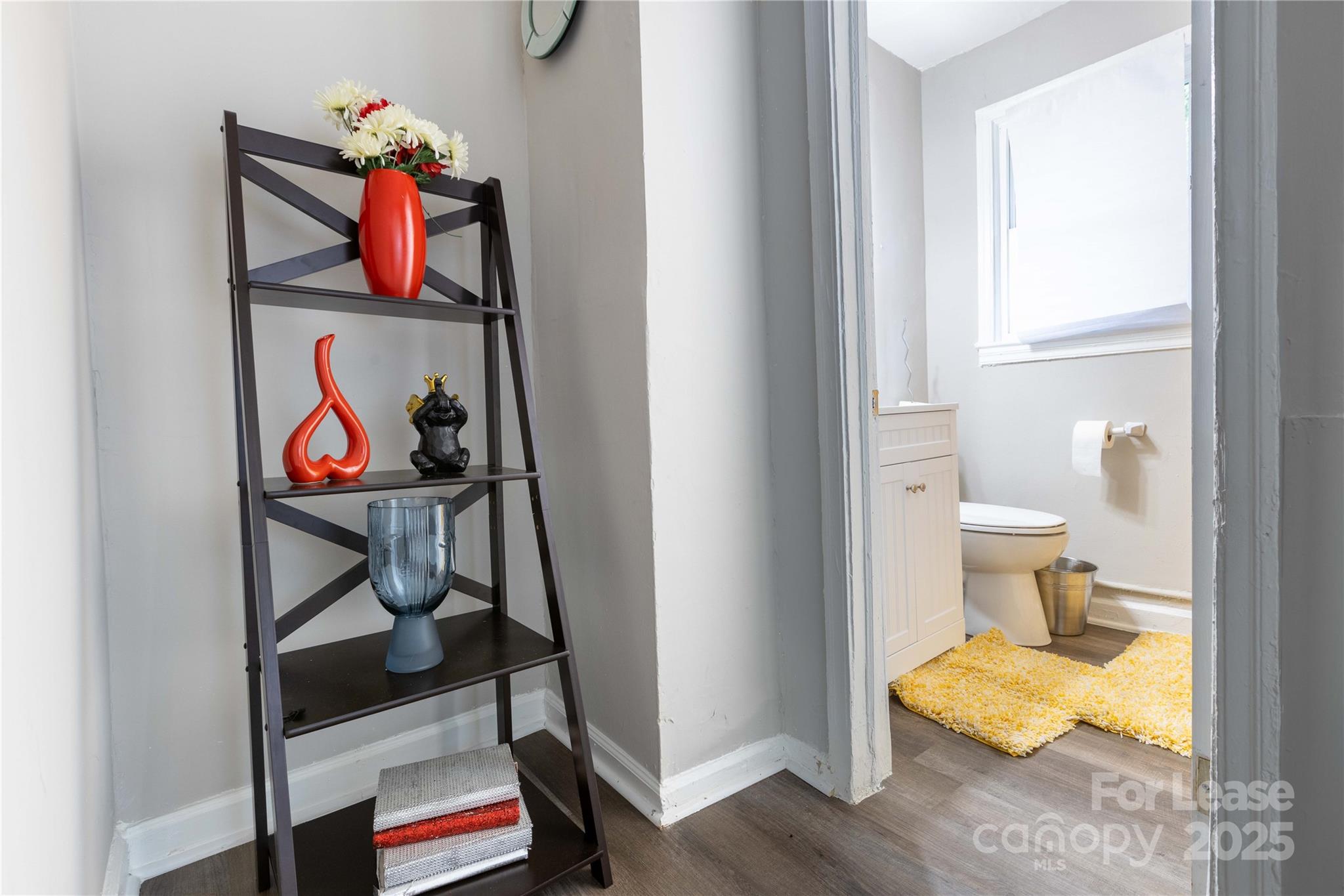 2012 Double Oaks Road Charlotte, NC 28206 - Photo 13 of 14 a view of bathroom