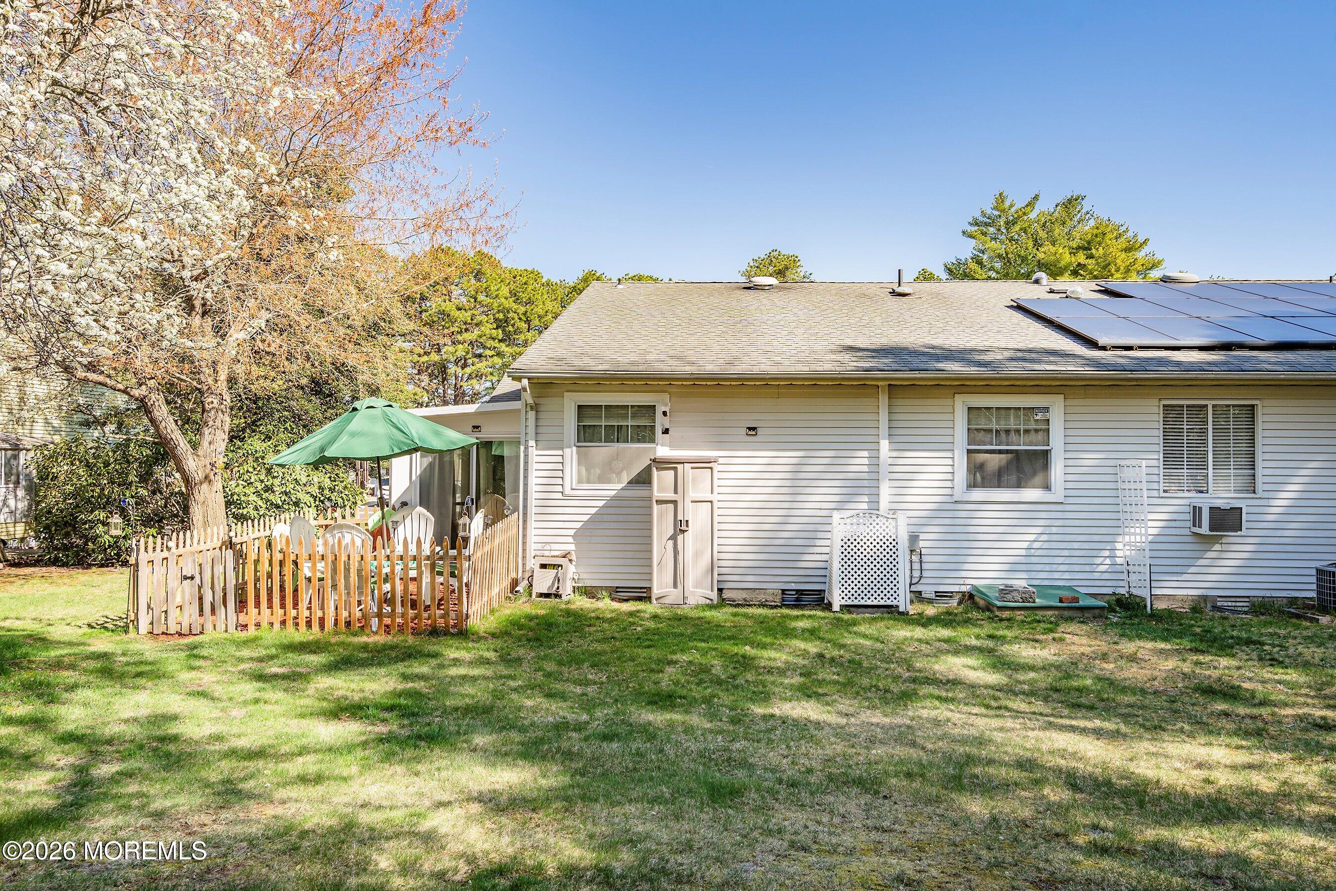 144 B Sunset Road, Unit 60 Whiting, NJ 08759 - Photo 15 of 19 15-Rear 1