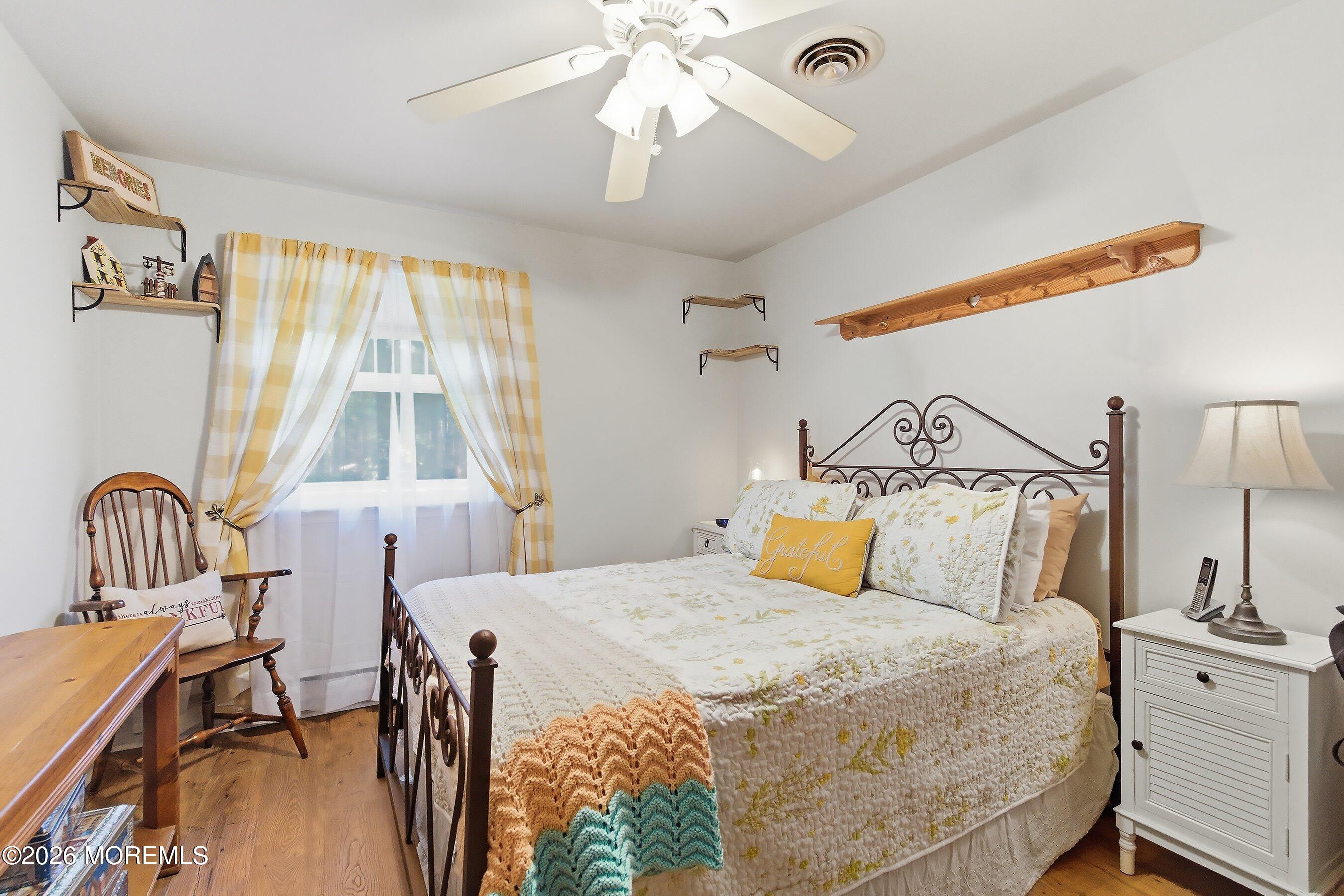 144 B Sunset Road, Unit 60 Whiting, NJ 08759 - Photo 9 of 19 09-Bed 1