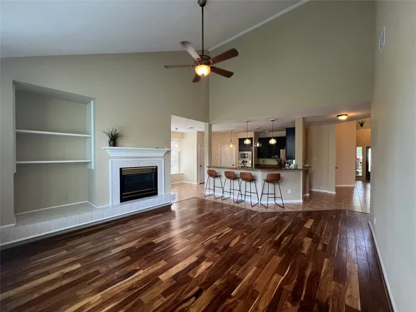 $700,000 | 26 Merit Woods Place, The Woodlands, TX 77382