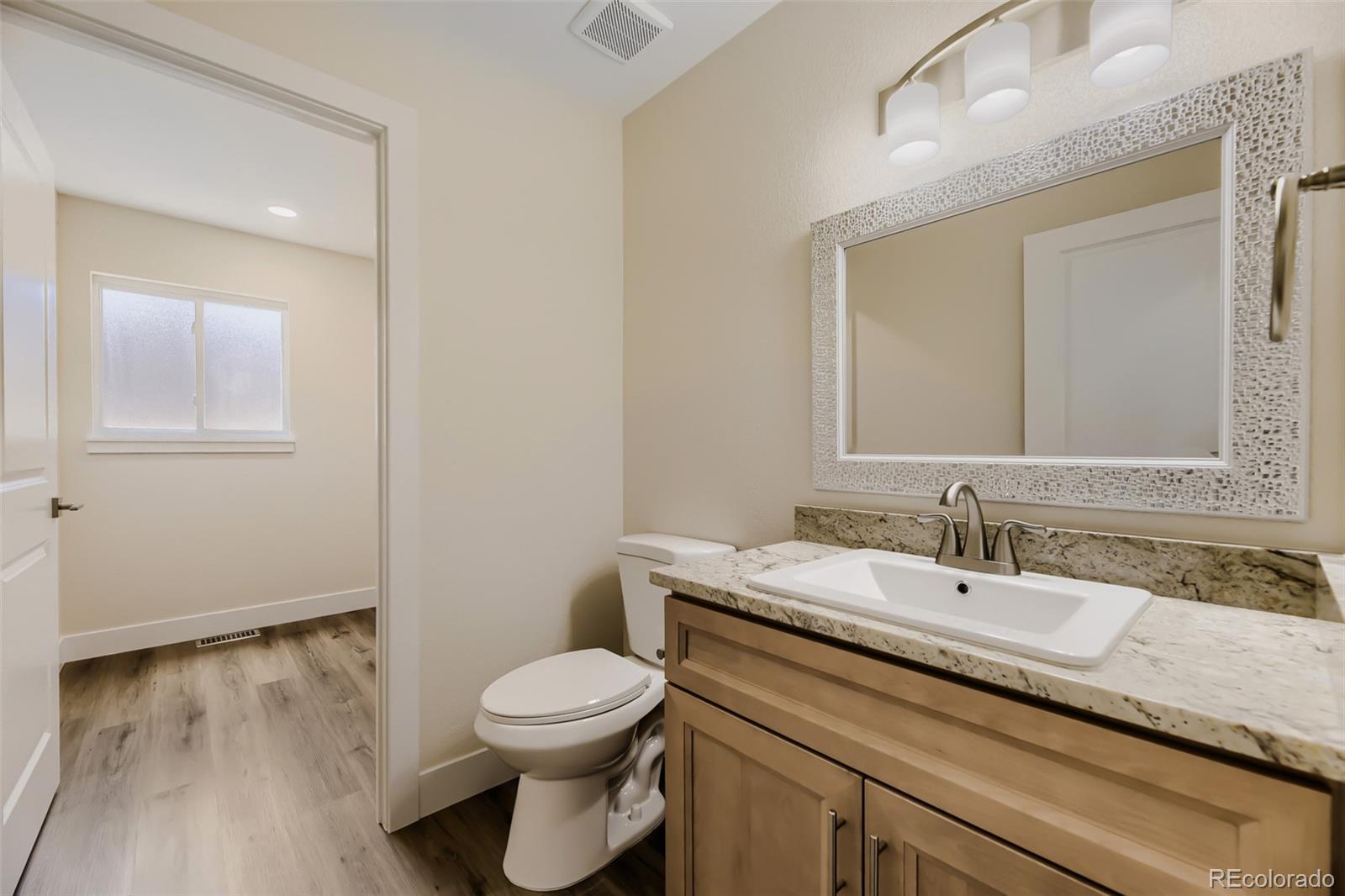 79 Prairie Ridge Road Highlands Ranch, CO 80126 - Photo 14 of 32 Gallery Image 14