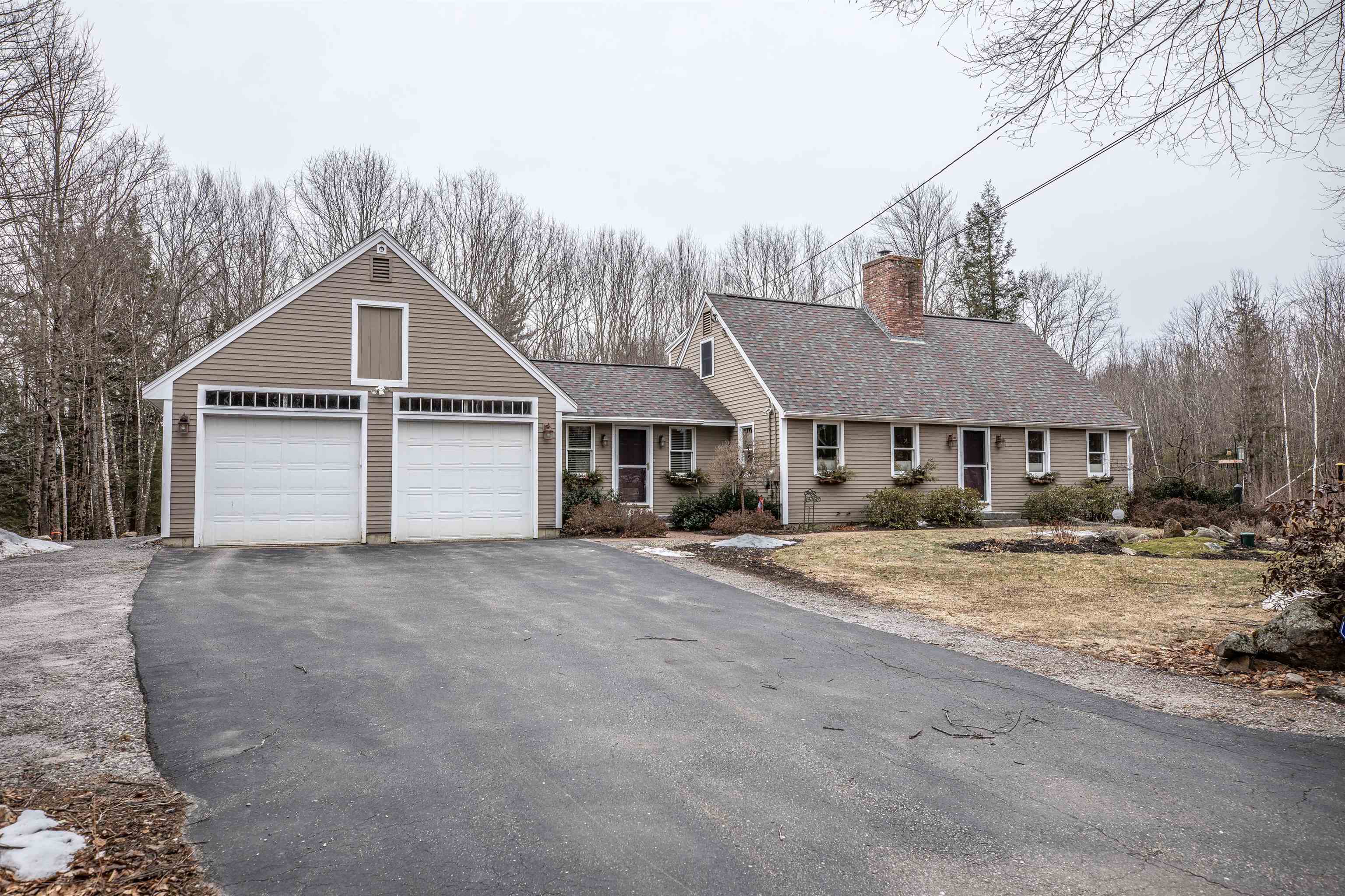 30 Clifford Farm Road Dunbarton, NH 03046 - Photo 1 of 40