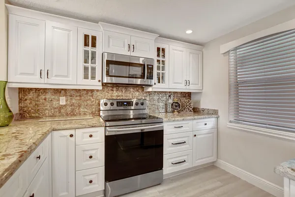 $230,000 | 9810 Marina Boulevard, Unit 1120, Boca Raton, FL 33428