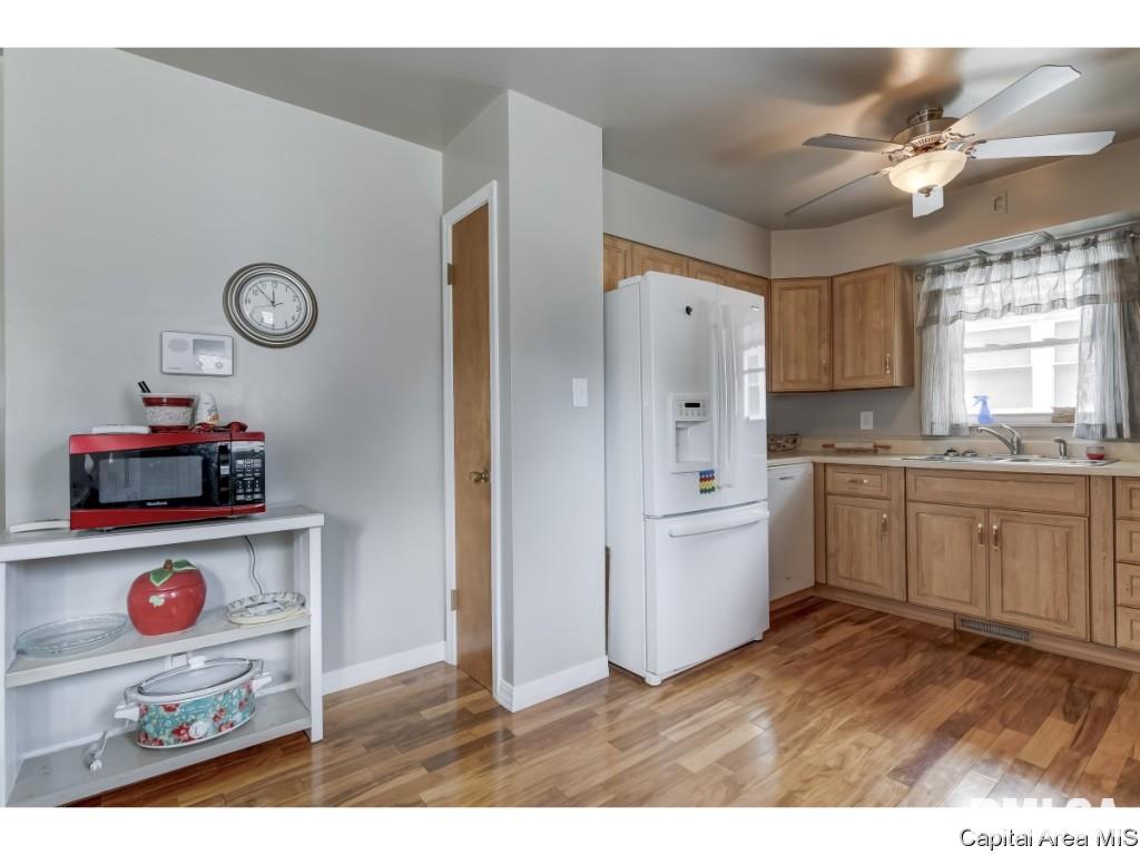 43 Radcliff Road Springfield, IL 62703 - Photo 13 of 36