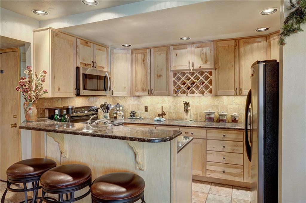 423 Wild Irishman Road, Unit 1003 Keystone, CO 80435 - Photo 11 of 35 Gallery Image 11