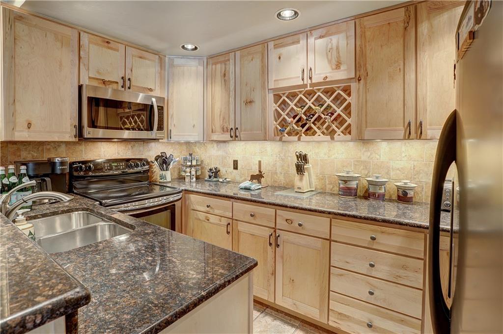 423 Wild Irishman Road, Unit 1003 Keystone, CO 80435 - Photo 12 of 35 Gallery Image 12
