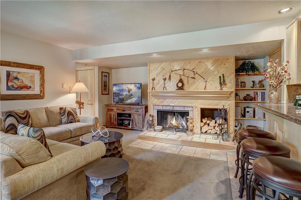 423 Wild Irishman Road, Unit 1003 Keystone, CO 80435 - Photo 5 of 35 Gallery Image 5