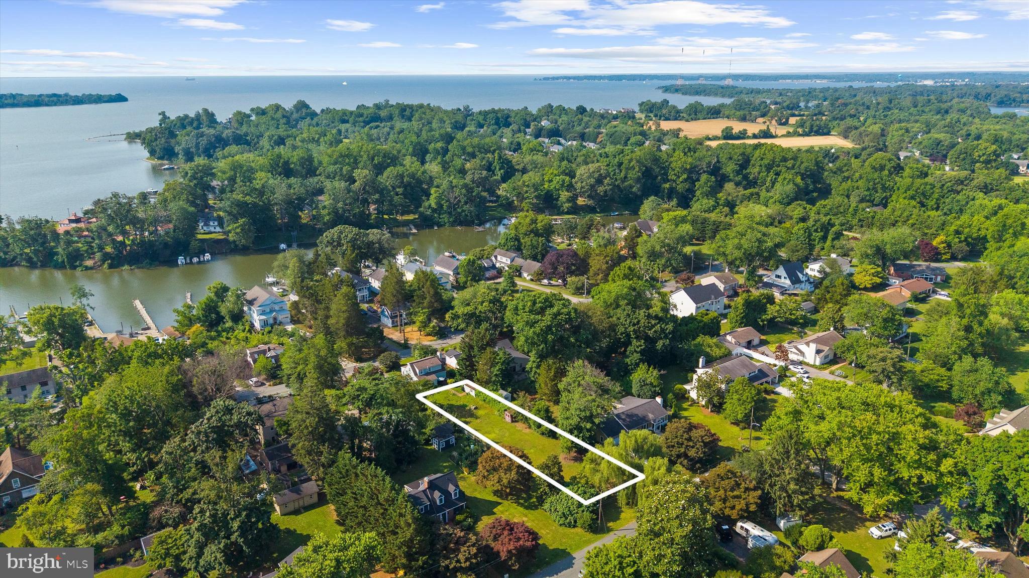 719 Whitehall Beach Road Annapolis, MD 21409 - Photo 15 of 26