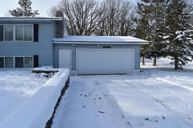 $199,900 | 106 Pleasant Lane, New York Mills, MN 56567