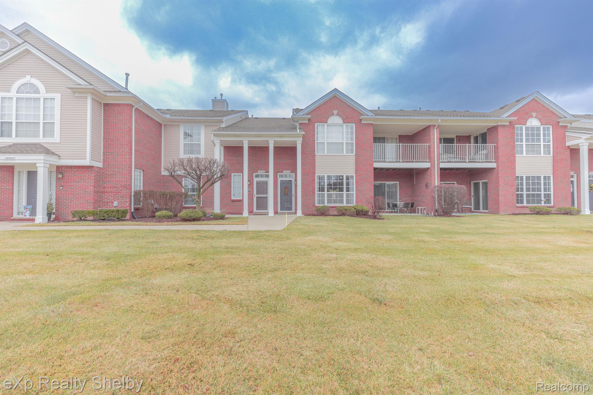 46075 Rhodes Drive Macomb, MI 48044 - Photo 31 of 33 Gallery Image 31