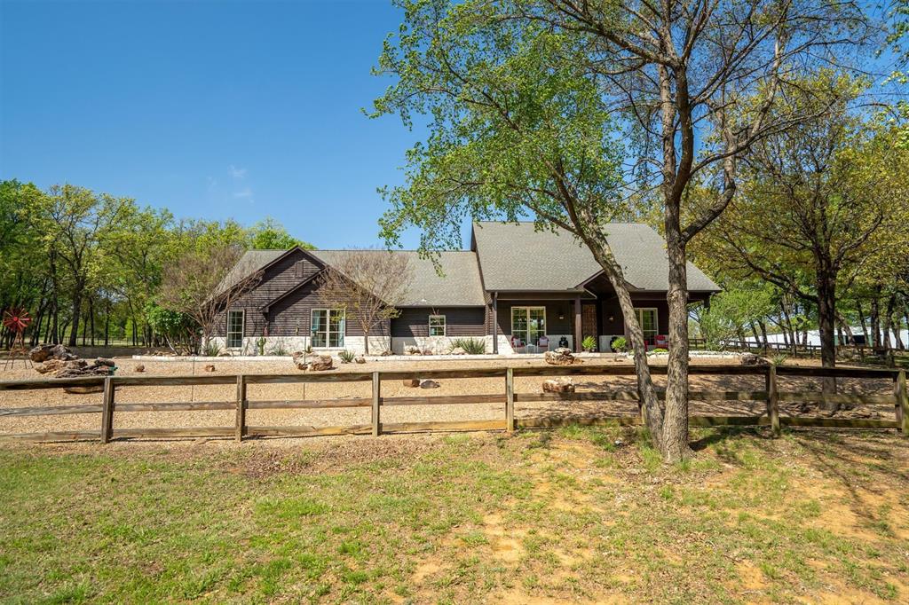 2431 Dr Sanders Road Cross Roads, TX 76227 - Photo 3 of 40