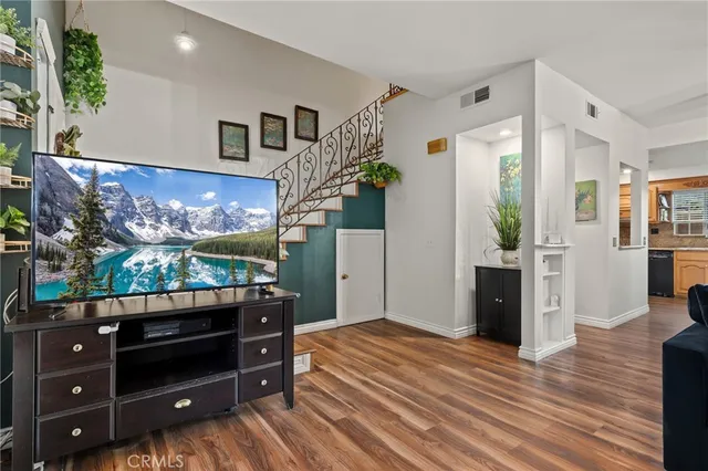 $625,000 | 337 East Chapman Avenue, Placentia, CA 92870