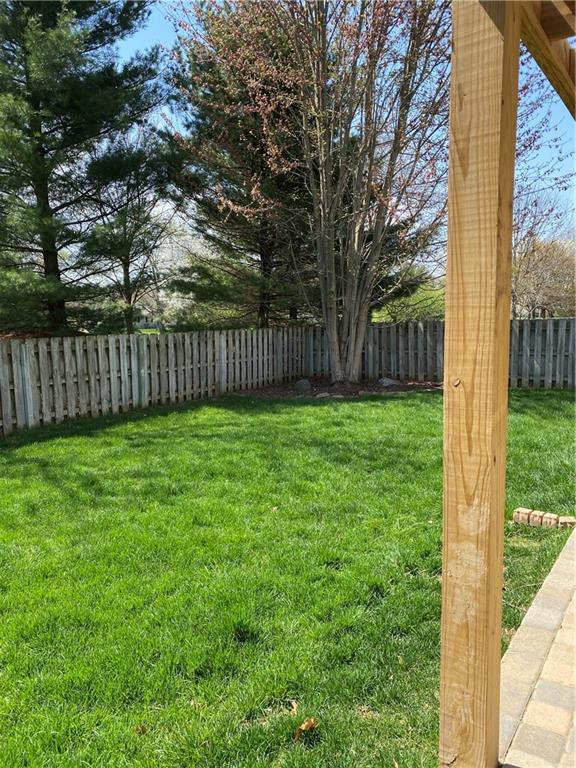 10823 Roundtree Road Fishers, IN 46037 - Photo 20 of 22 Gallery Image 20