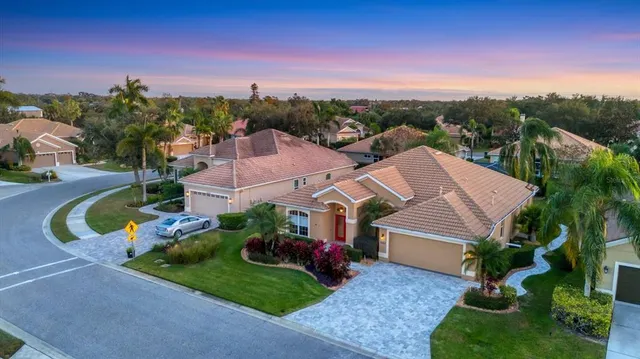 $729,000 | 6163 Palomino Circle, Bradenton, FL 34201