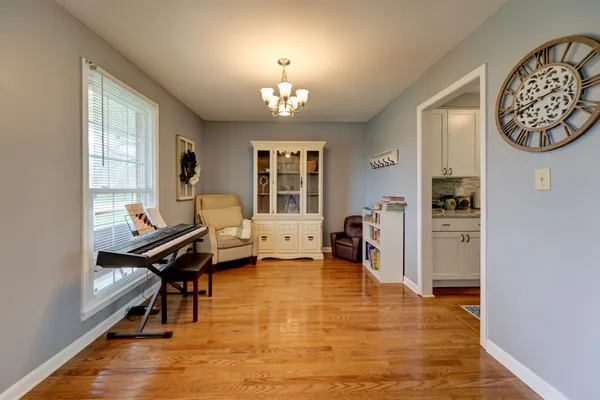 $301,900 | 1909 Claymont Drive, Clarksville, TN 37040