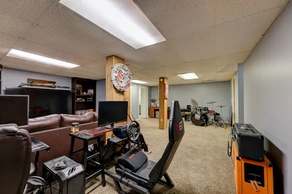 $301,900 | 1909 Claymont Drive, Clarksville, TN 37040