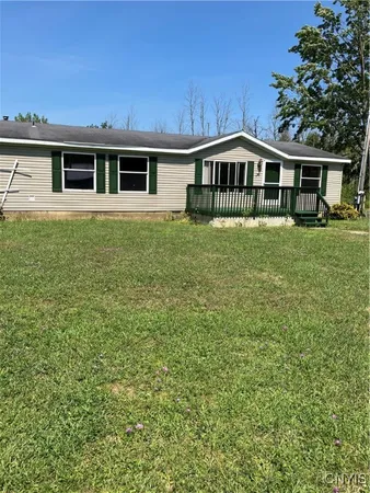$359,000 | 766-68 Co Rte 20, Oswego, NY 13126