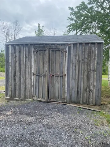 $359,000 | 766-68 Co Rte 20, Oswego, NY 13126