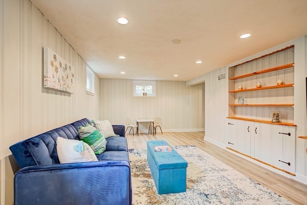 39 Eliot Road Arlington, MA 02474 - Photo 28 of 40 Gallery Image 28