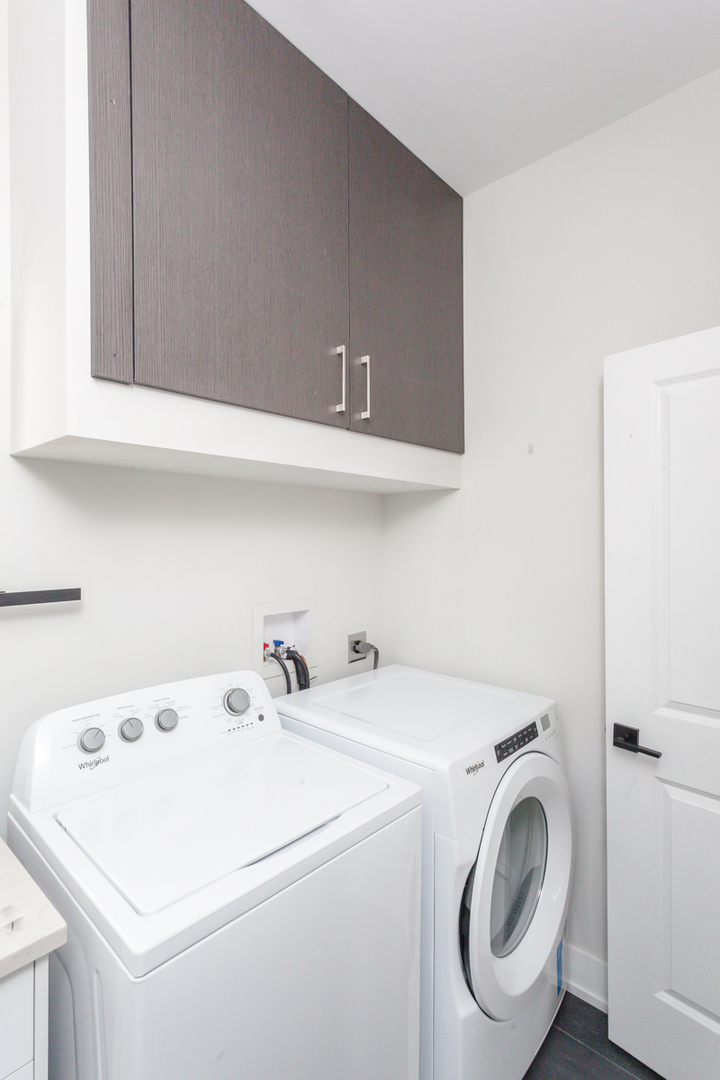 818 West 18th Street, Unit 4F Chicago, IL 60608 - Photo 8 of 11