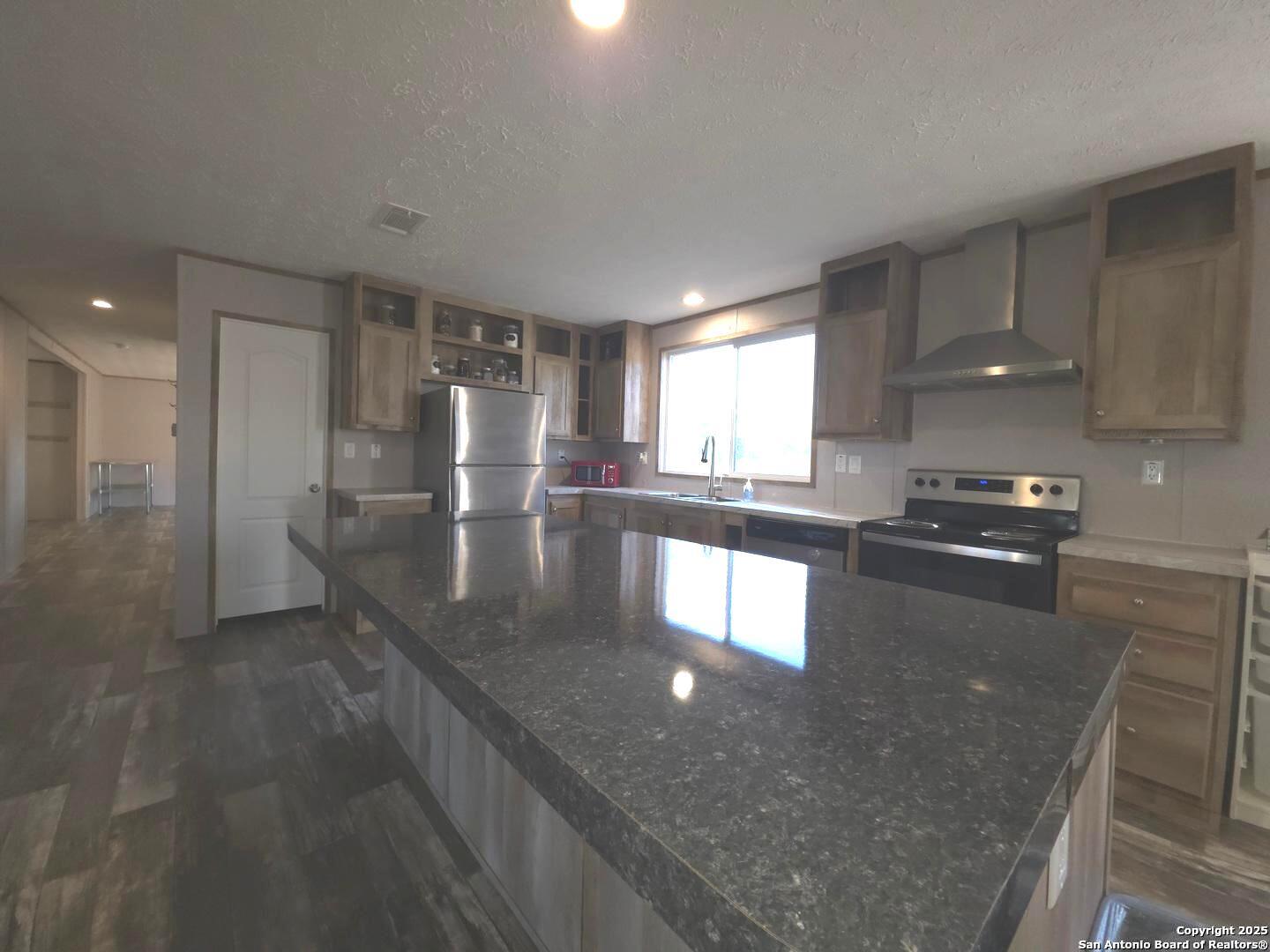 290 River Park Road Luling, TX 78648 - Photo 17 of 38