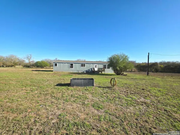 $335,000 | 290 River Park Road, Luling, TX 78648