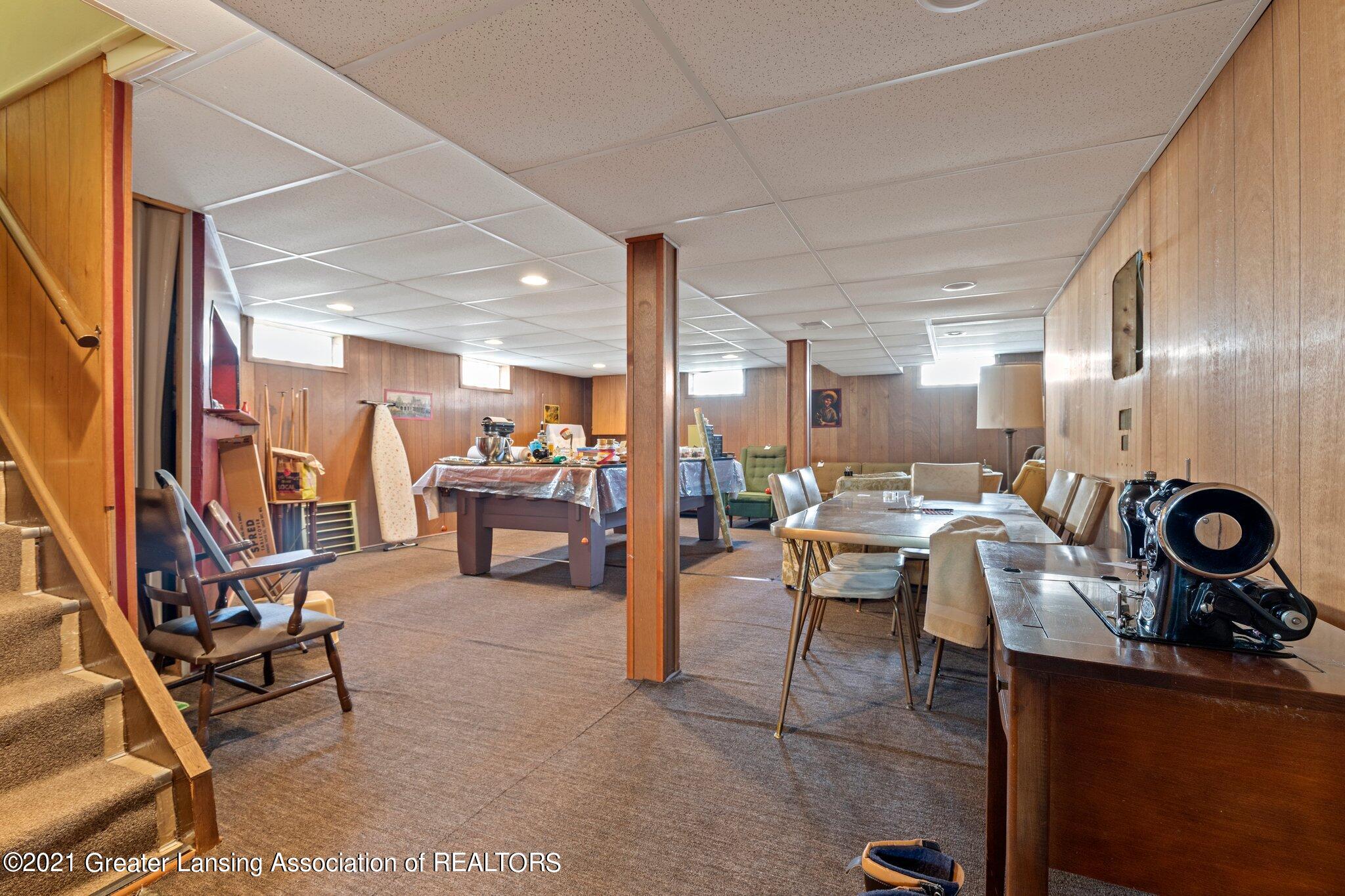 1105 Gould Road Lansing, MI 48917 - Photo 29 of 31 29-web-or-mls-0Z4A3034