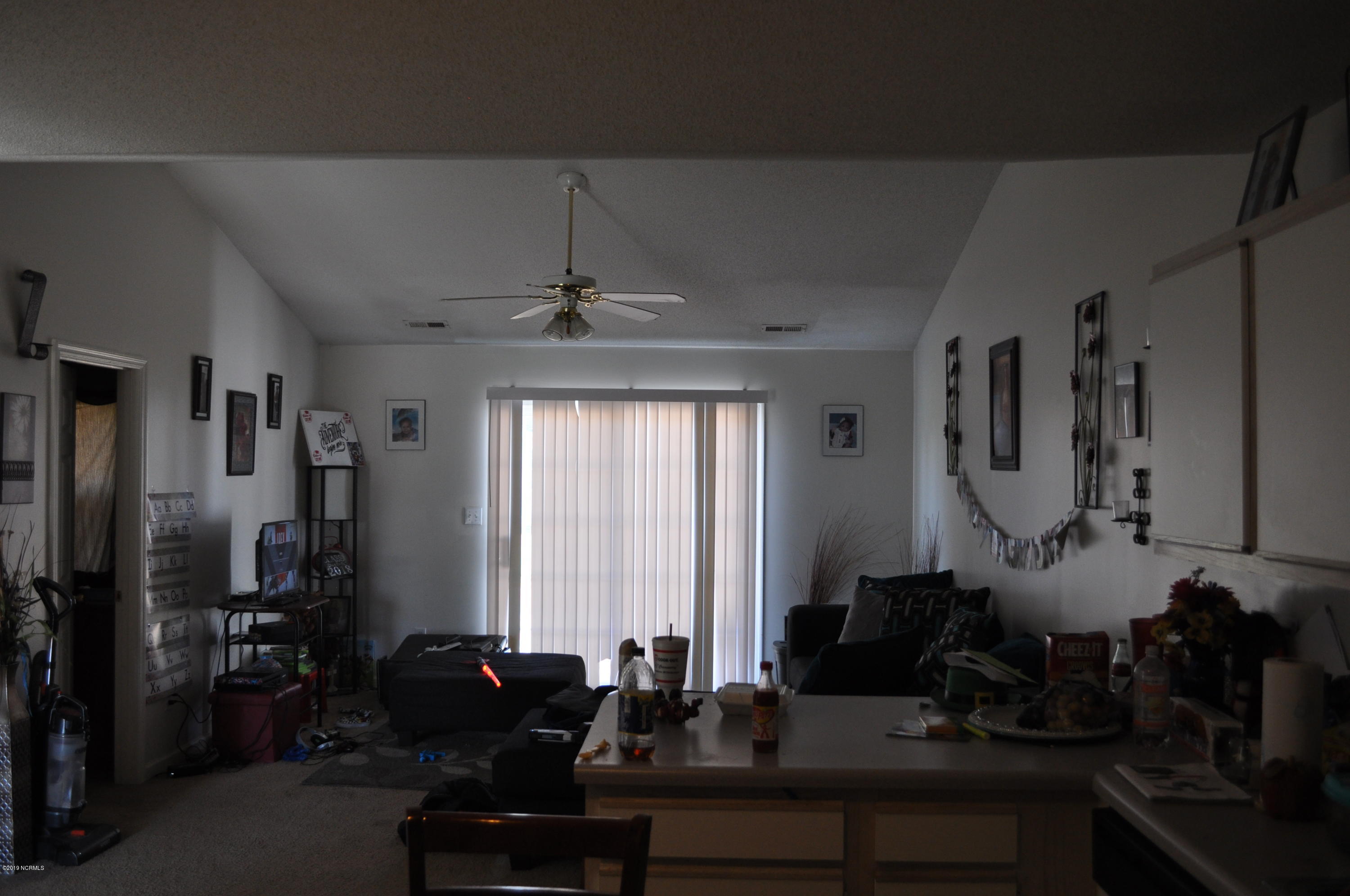 117 Charlton Road Hubert, NC 28539 - Photo 5 of 12 DSC_0195