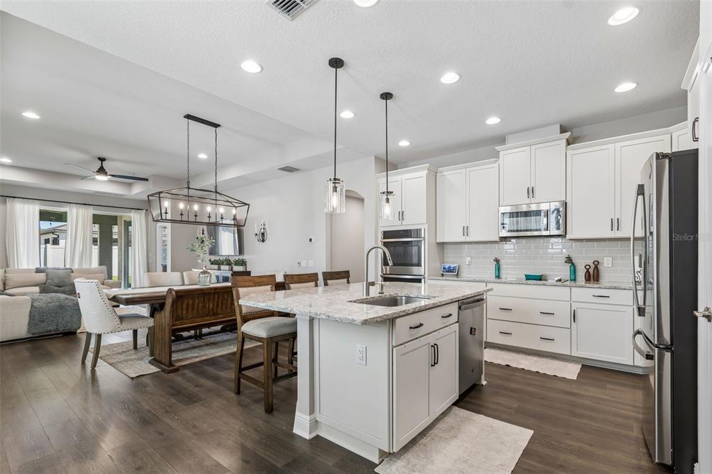 19779 Morsani Road Lutz, FL 33558 - Photo 19 of 94