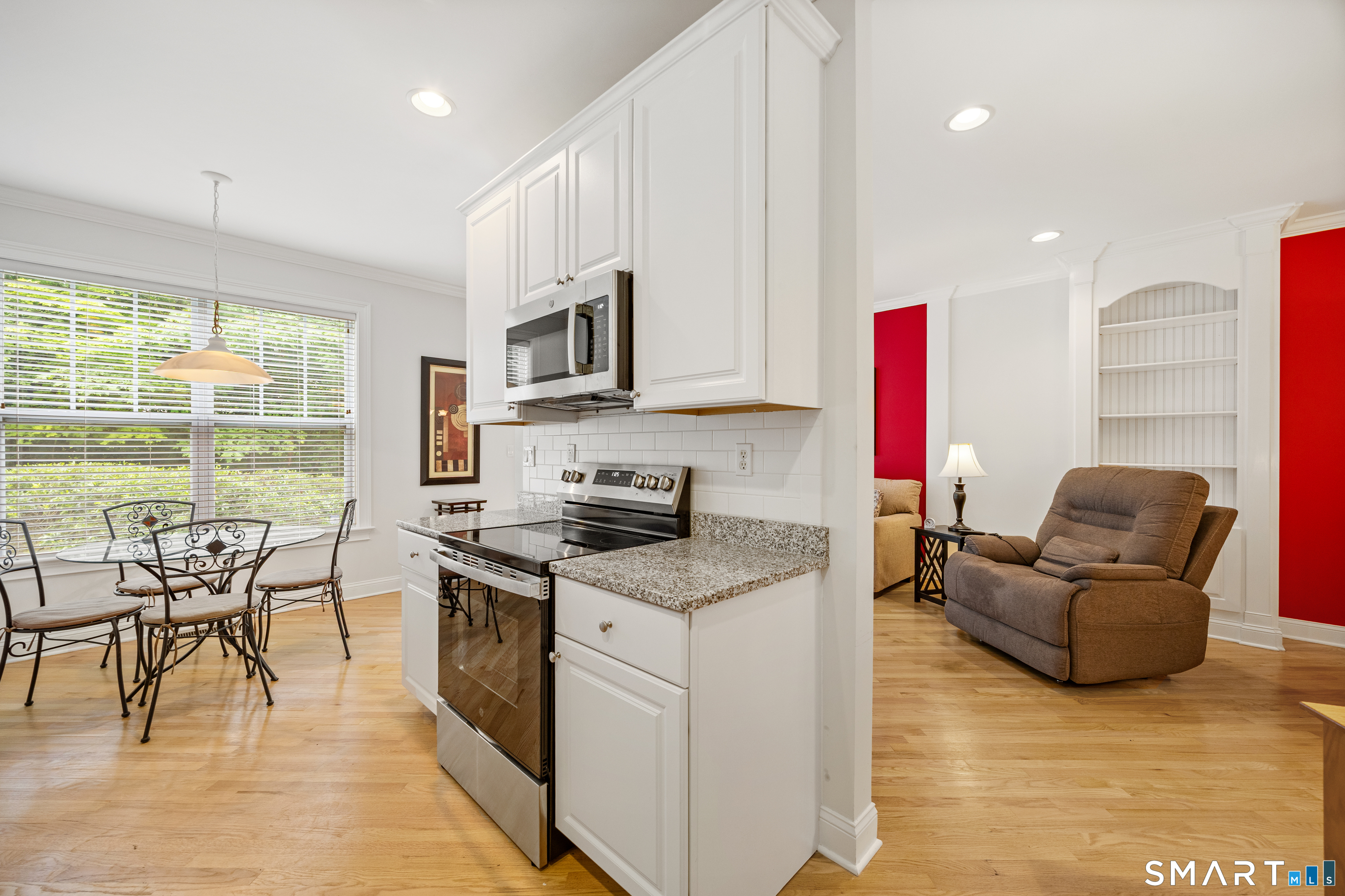 10 Ridgewood Drive, Unit 10 Middlebury, CT 06762 - Photo 14 of 38