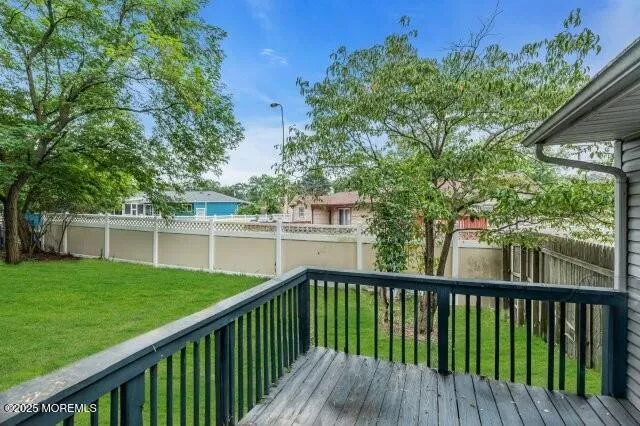 $429,900 | 5 Pawpaw Drive, Toms River, NJ 08753