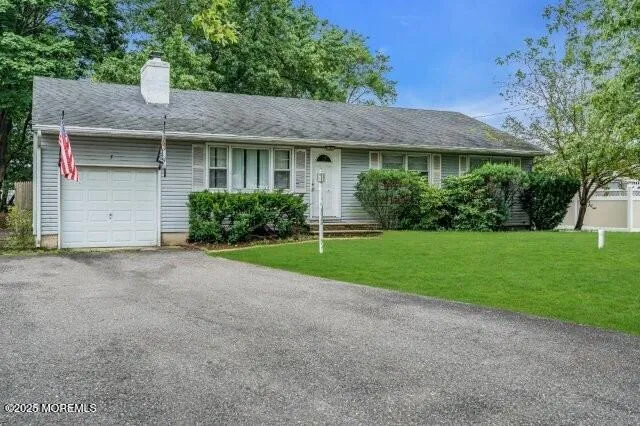 $429,900 | 5 Pawpaw Drive, Toms River, NJ 08753