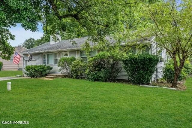 $429,900 | 5 Pawpaw Drive, Toms River, NJ 08753