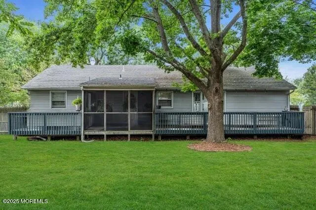 $429,900 | 5 Pawpaw Drive, Toms River, NJ 08753