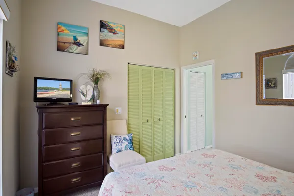 $539,900 | 4828 Southeast Mariner Village Lane, Stuart, FL 34997