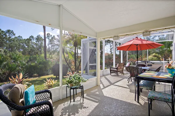 $539,900 | 4828 Southeast Mariner Village Lane, Stuart, FL 34997