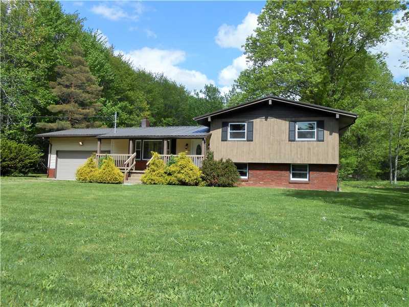 774 Pine Glenn Road Pulaski, PA 16143 - Photo 1 of 19 Exterior Front.