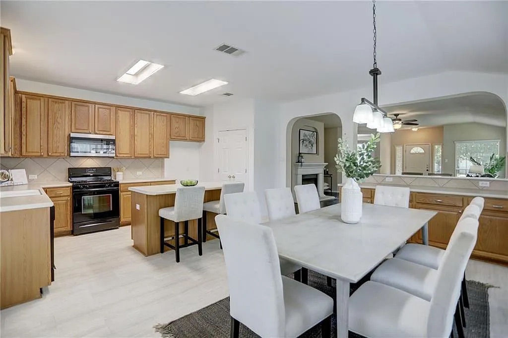 3512 Fitzroy Avenue Austin, TX 78748 - Photo 13 of 39