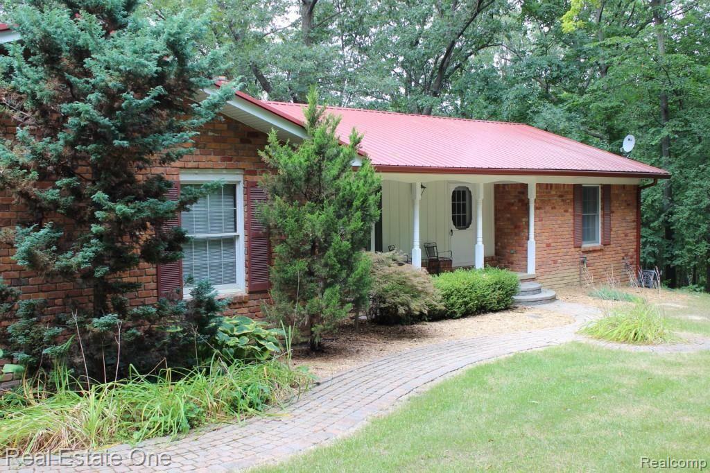 7750 Foster Road Clarkston, MI 48346 - Photo 4 of 28