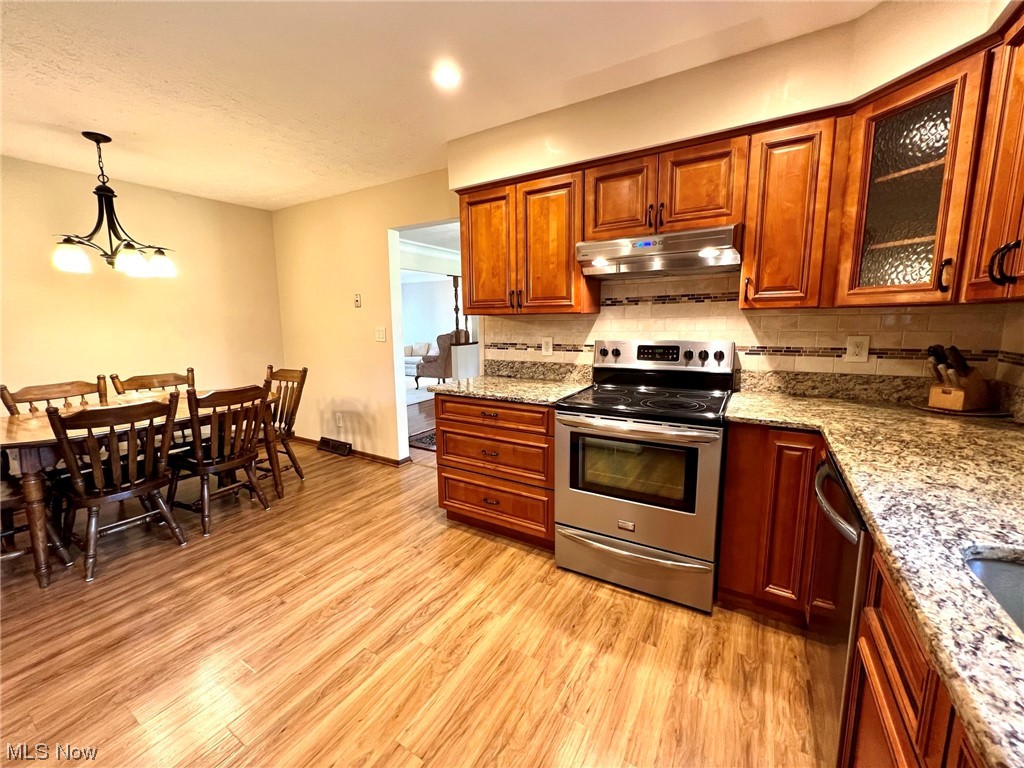 3001 Dentzler Road Parma, OH 44134 - Photo 11 of 35