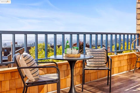 $799,000 | 12 Sereno Circle, Oakland, CA 94619