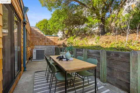 $799,000 | 12 Sereno Circle, Oakland, CA 94619