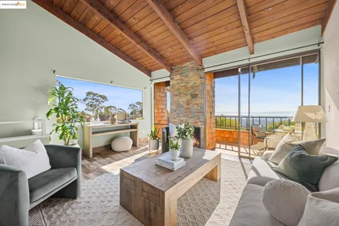 $799,000 | 12 Sereno Circle, Oakland, CA 94619