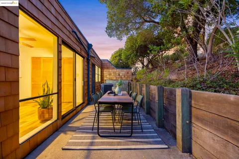 $799,000 | 12 Sereno Circle, Oakland, CA 94619