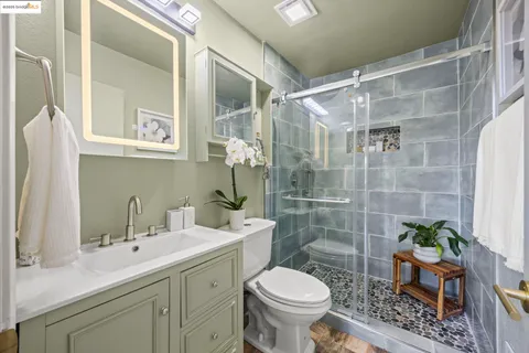 $799,000 | 12 Sereno Circle, Oakland, CA 94619