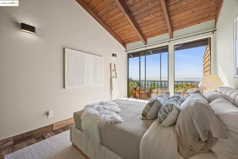 $799,000 | 12 Sereno Circle, Oakland, CA 94619