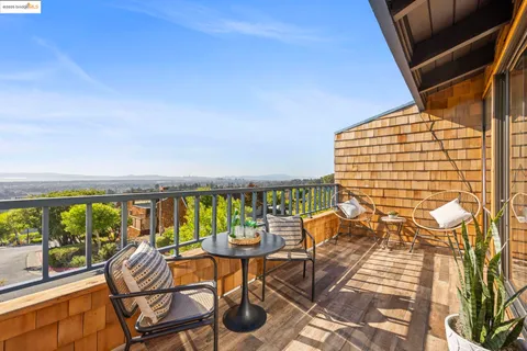 $799,000 | 12 Sereno Circle, Oakland, CA 94619