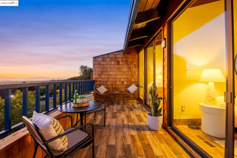 $799,000 | 12 Sereno Circle, Oakland, CA 94619